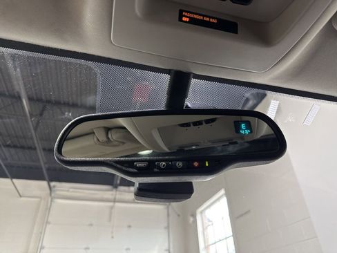 Used 2007 Cadillac Escalade AWD w/ Information Package image 22