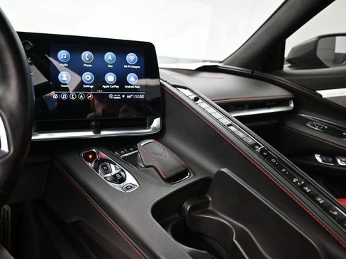 Used 2021 Chevrolet Corvette Stingray Premium Conv w/ Z51 Performance Package RWD image 20