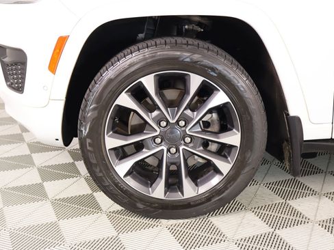 Used 2021 Jeep Grand Cherokee L Overland w/ Advanced Protech Group III AWD/4WD image 20