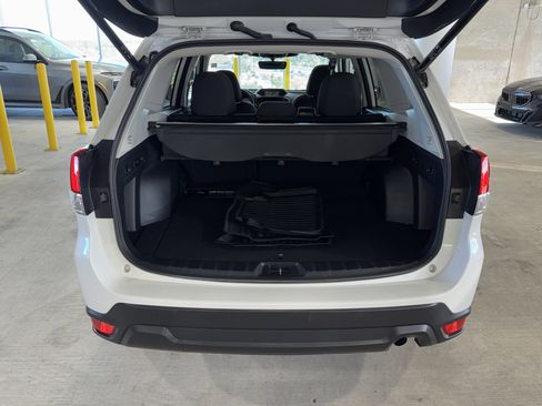 Used 2024 Subaru Forester Premium image 13