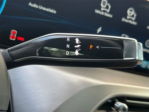 New 2026 Cadillac Vistiq Sport image 31