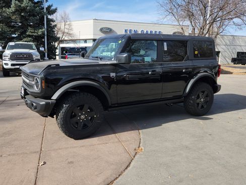 New 2025 Ford Bronco Big Bend w/ Black Diamond Package image 3