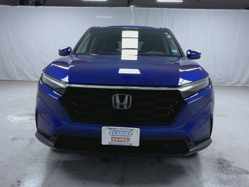 Used 2024 Honda CR-V EX-L image 3