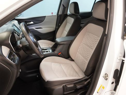 Used 2018 Chevrolet Equinox LS w/ LPO, Blackout Package FWD image 3