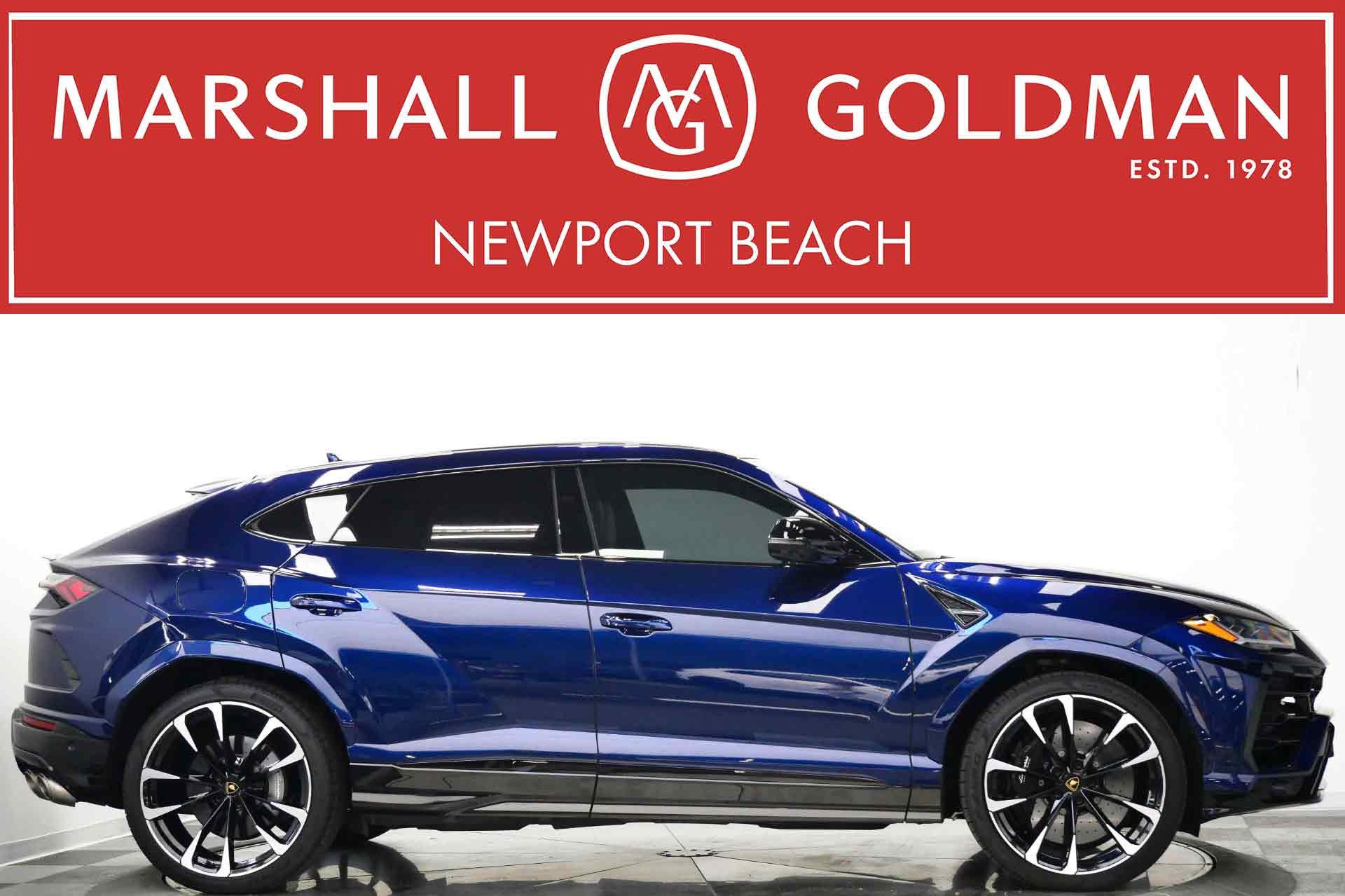 Used 2022 Lamborghini Urus AWD/4WD image 1