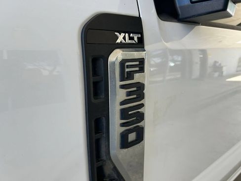 Used 2024 Ford F350 XLT w/ FX4 Off-Road Package AWD/4WD image 13