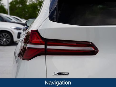 Used 2025 BMW X3 xDrive30i image 12