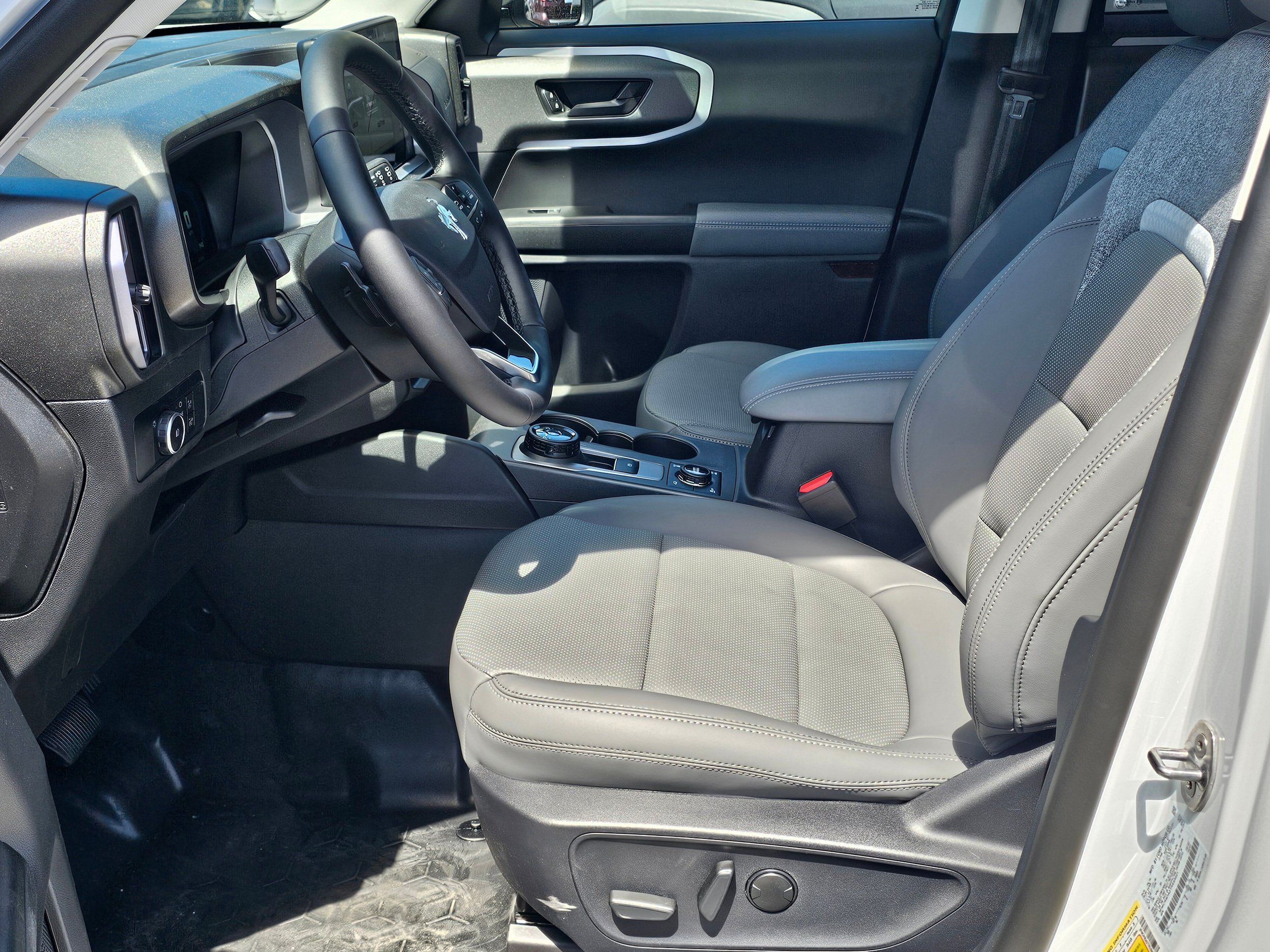 New 2026 Ford Bronco Sport Badlands AWD/4WD image 17