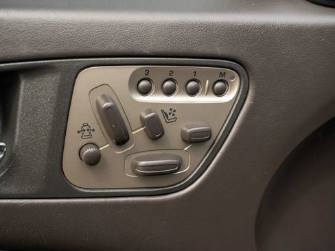Used 2008 Jaguar XKR R RWD image 13