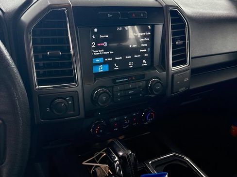 Used 2016 Ford F150 XLT w/ Equipment Group 302A Luxury RWD image 14