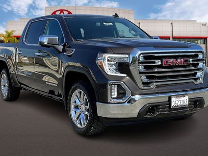 Used 2021 GMC Sierra 1500 SLT w/ SLT Convenience Package
