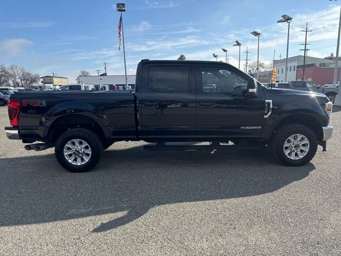 Certified 2022 Ford F350 XLT w/ XLT Value Package image 6