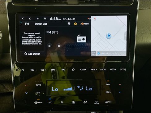 Used 2023 Hyundai Santa Cruz Limited AWD/4WD image 16