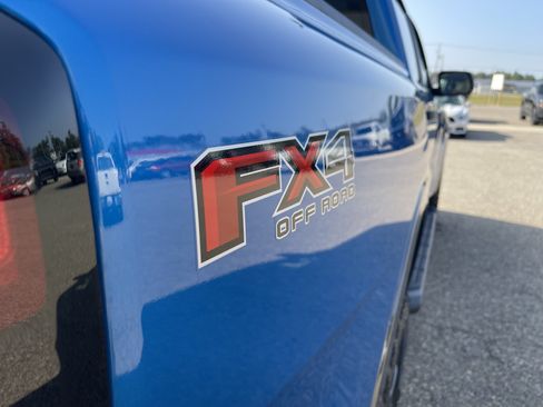Used 2024 Ford Ranger XLT w/ FX4 Off-Road Package AWD/4WD image 24