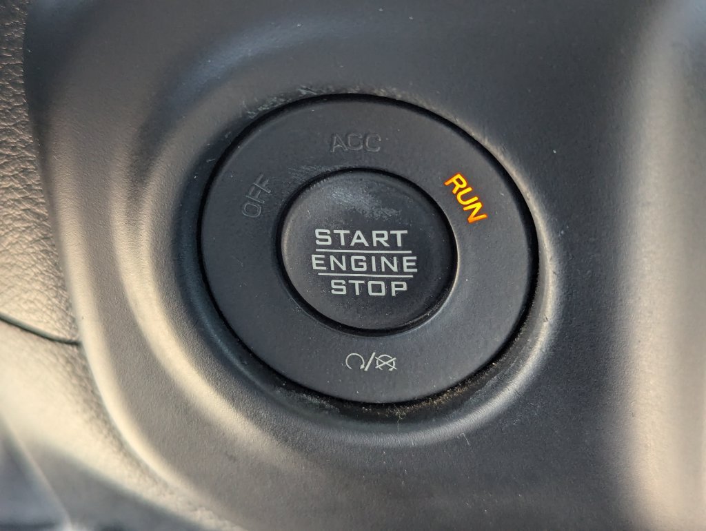 Used 2023 Jeep Wrangler Unlimited AWD/4WD image 20