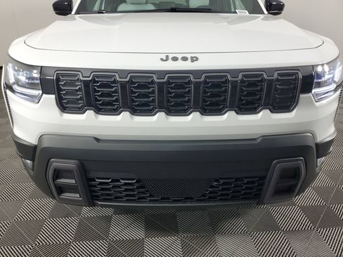 New 2026 Jeep Cherokee Limited AWD/4WD image 10