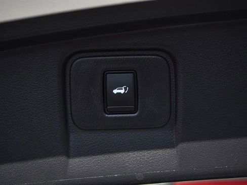 Certified 2024 Nissan Murano Platinum w/ Cargo Package image 27