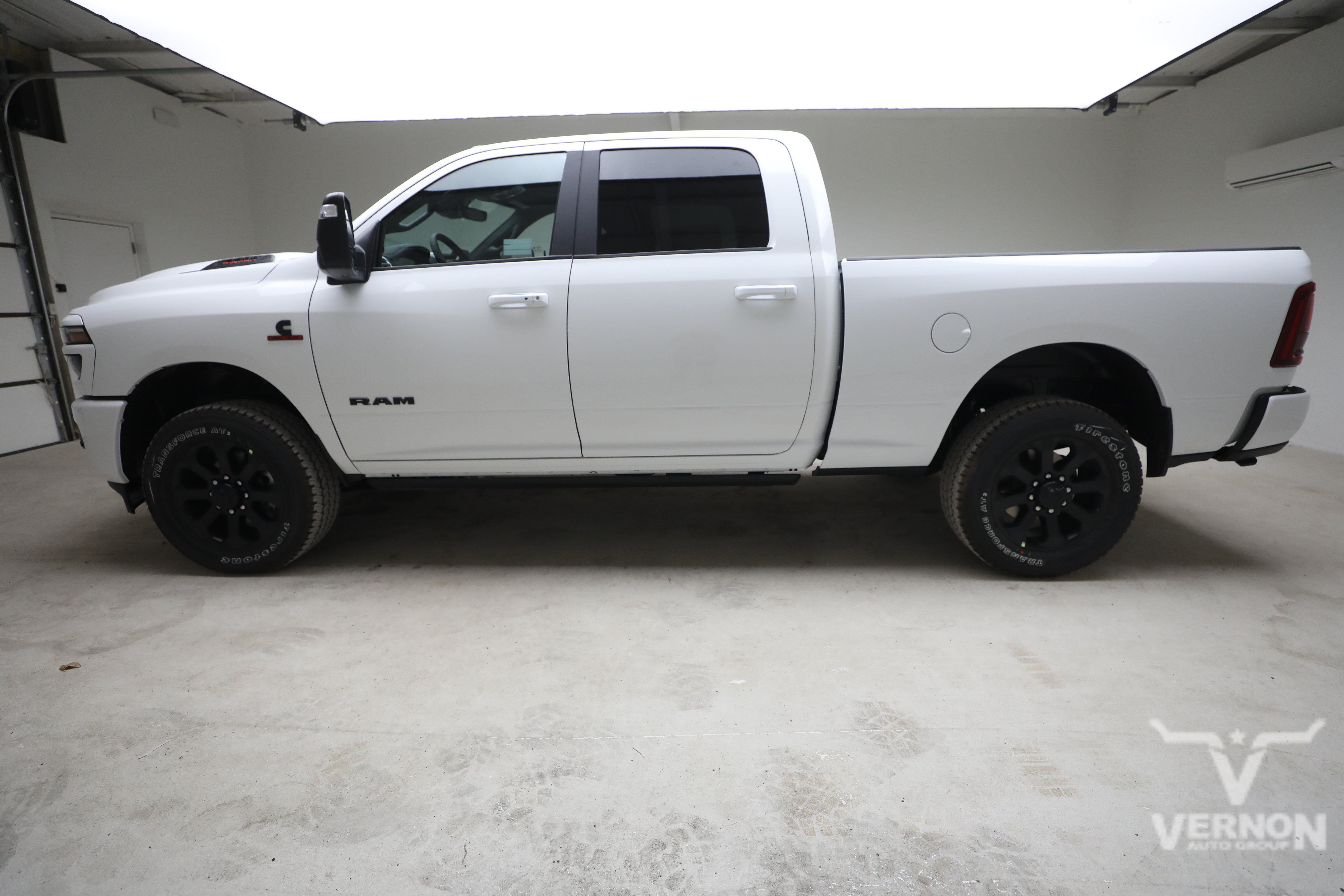 New 2027 RAM 3500 Laramie AWD/4WD image 2