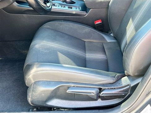 Used 2023 Honda Civic Sport image 18