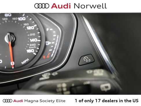 Used 2023 Audi Q5 2.0T Premium w/ Convenience Package AWD/4WD image 30