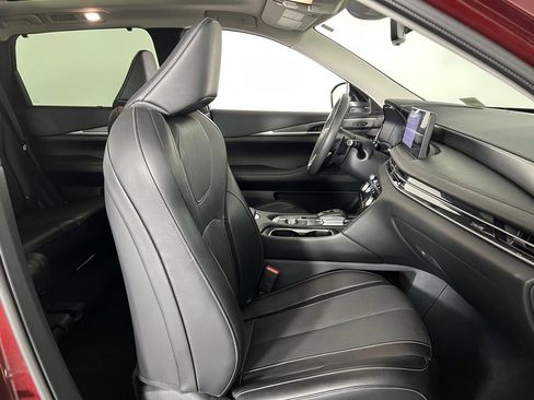 Used 2024 INFINITI QX60 Luxe image 33