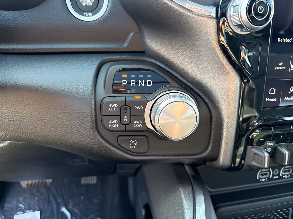 New 2027 RAM 1500 Laramie AWD/4WD image 14