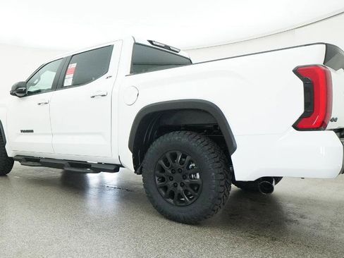 New 2026 Toyota Tundra SR5 AWD/4WD image 30