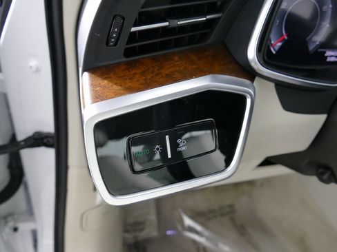 Used 2022 Audi A6 Premium Plus image 15