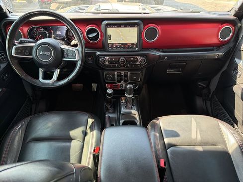 Used 2021 Jeep Wrangler Unlimited Rubicon AWD/4WD image 23