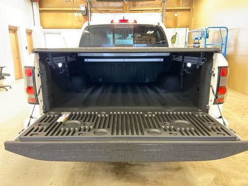 New 2026 Nissan Frontier PRO-4X w/ Pro-4x Convenience Package image 17