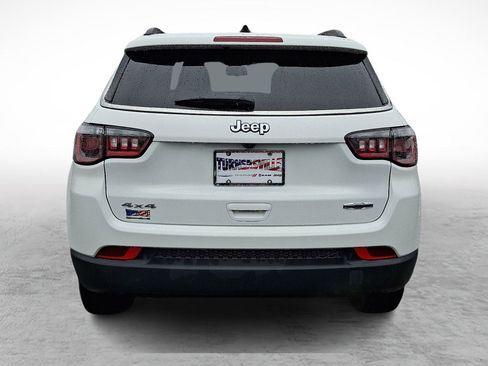 Used 2024 Jeep Compass Latitude w/ Sun and Sound Group image 4