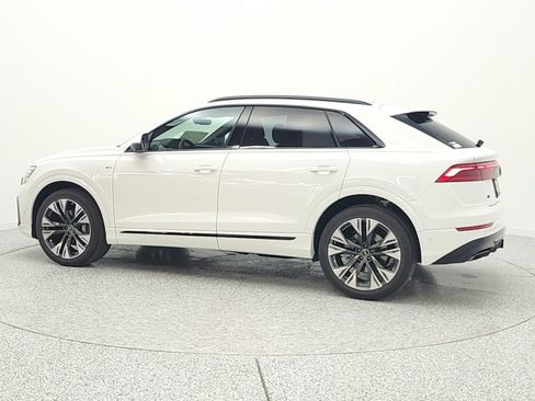 New 2026 Audi Q8 Premium Plus image 8