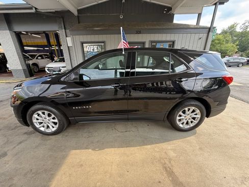 Used 2018 Chevrolet Equinox LS FWD image 8