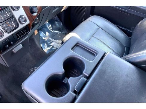 Used 2015 Ford F350 Lariat w/ Lariat Ultimate Package AWD/4WD image 19