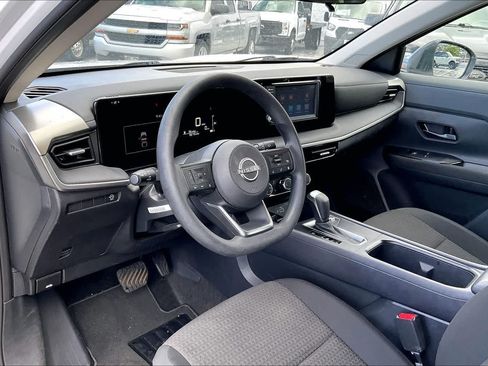 Used 2025 Nissan Kicks S FWD image 2