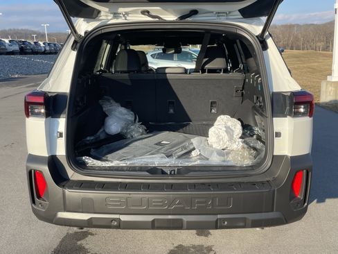 New 2026 Subaru Outback Limited XT image 5