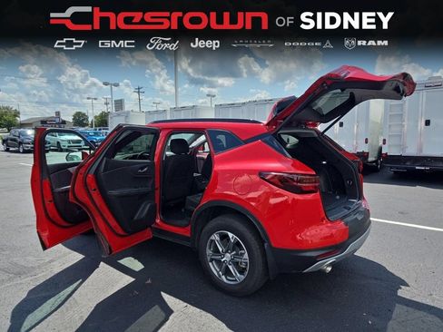 Used 2024 Chevrolet Blazer LT w/ Convenience Package FWD image 13