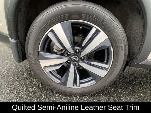 Certified 2023 Nissan Rogue Platinum w/ Platinum Premium Package AWD/4WD image 38