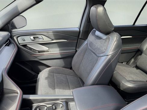 New 2026 Ford Explorer ST AWD/4WD image 18