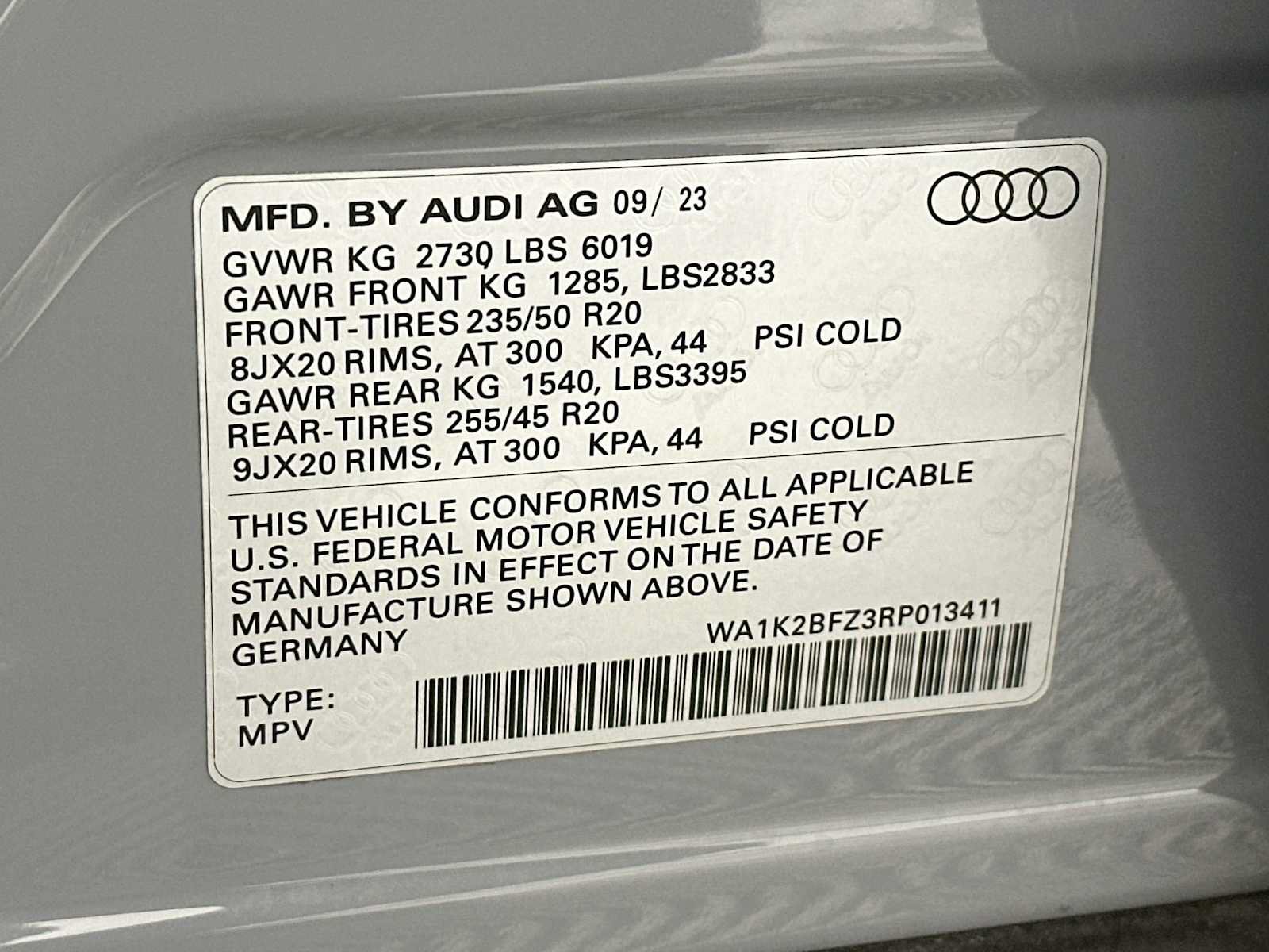 Used 2024 Audi Q4 e-tron Premium w/ Convenience Package AWD/4WD image 30