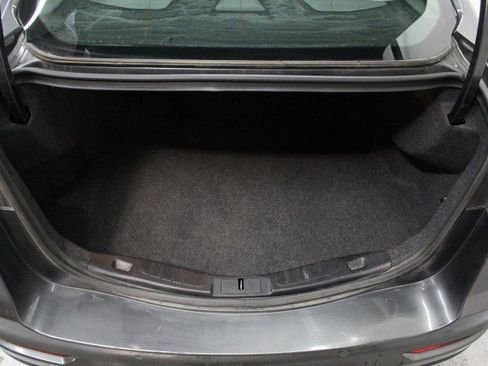 Used 2020 Ford Fusion Titanium image 32