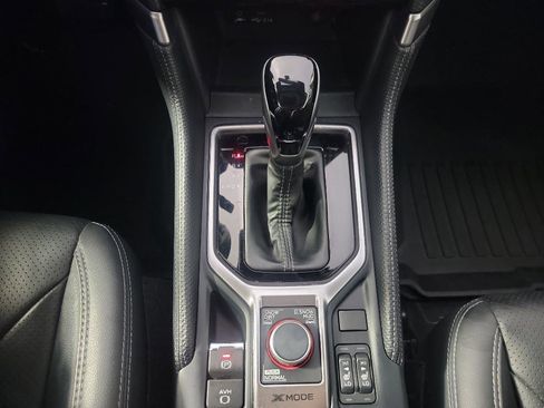 Used 2023 Subaru Forester Limited image 35