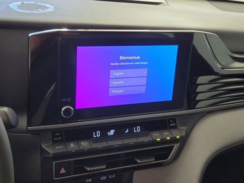 Used 2025 Toyota Camry SE FWD image 28