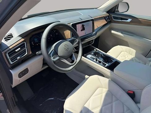 New 2026 Volkswagen Atlas SE AWD/4WD image 5
