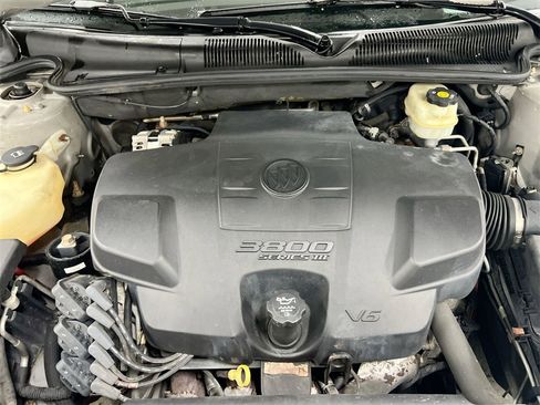 Used 2006 Buick Lucerne CX image 22