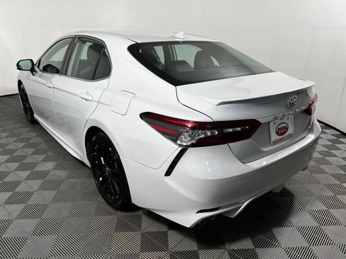Used 2023 Toyota Camry XSE image 7