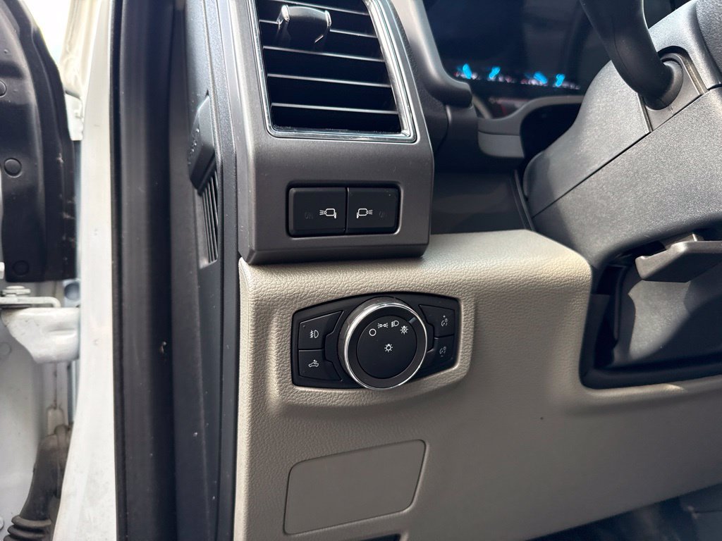 Used 2022 Ford F250 XLT w/ XLT Value Package AWD/4WD image 15