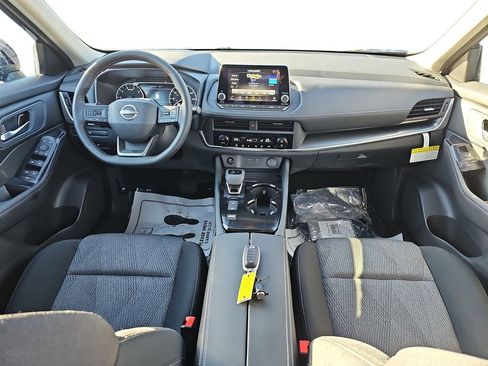 New 2026 Nissan Rogue SV FWD image 13