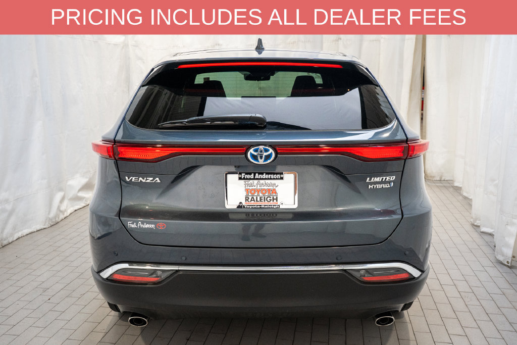 Used 2022 Toyota Venza Limited w/ Advanced Technology Package AWD/4WD image 4