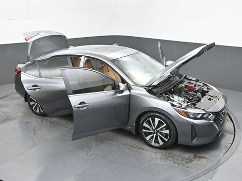 Certified 2024 Nissan Sentra SV w/ SV Premium Package FWD image 37
